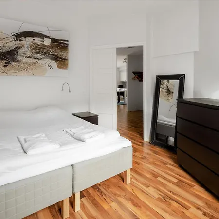 Wehost Iso Roobertinkatu 26 * Helsinki